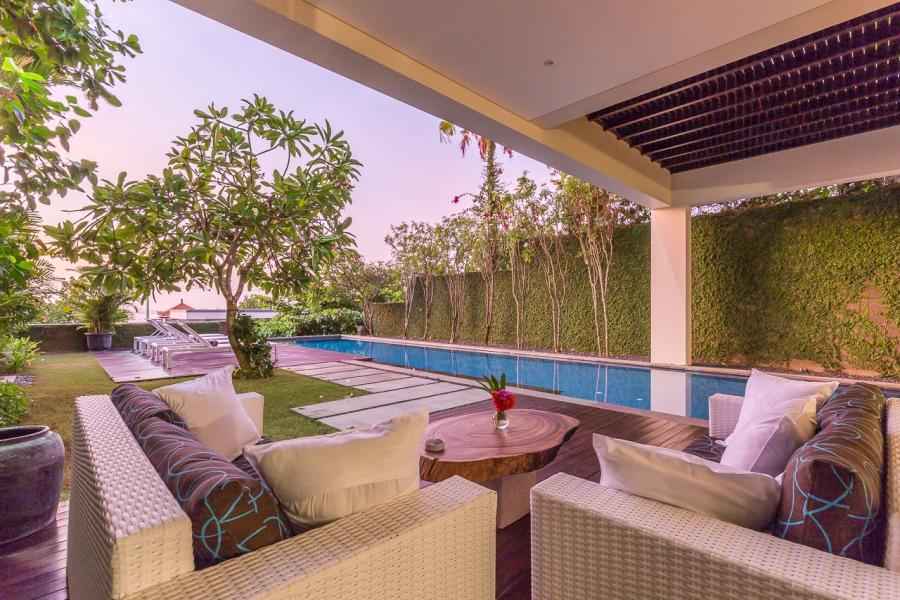 Villa dijual di Kuta Bali