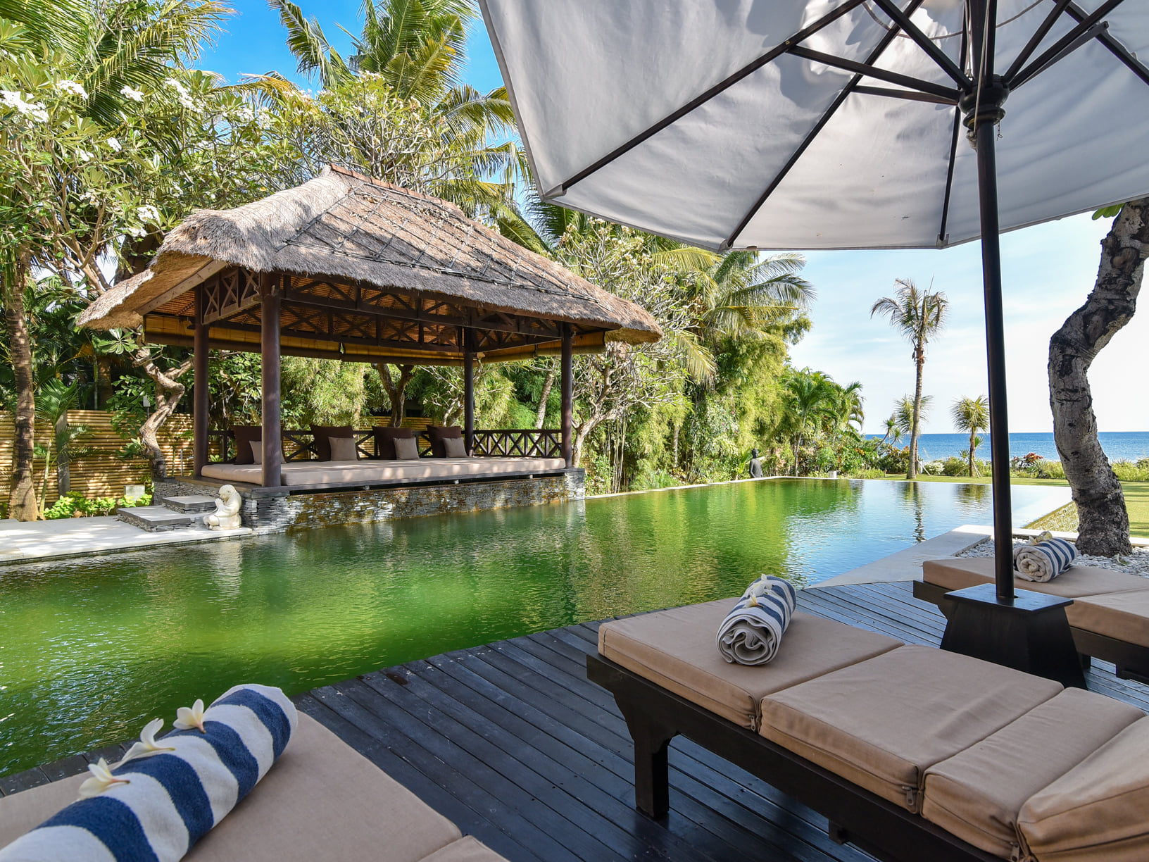 Villa dijual di Singaraja Bali