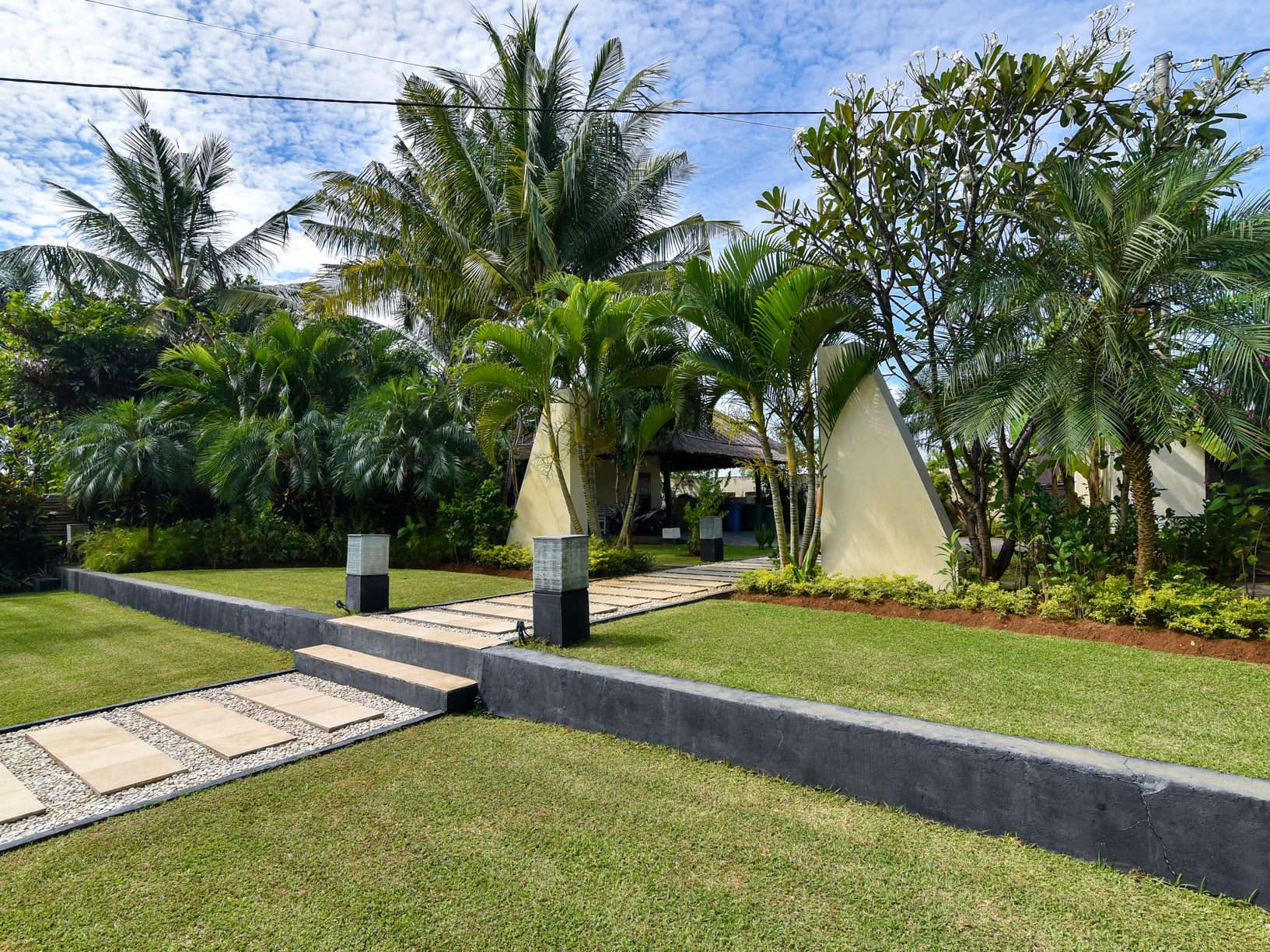 Villa dijual di Singaraja Bali