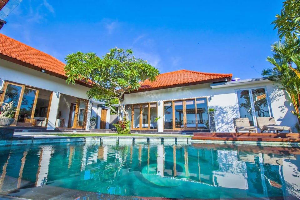 Villa dijual di Canggu Bali