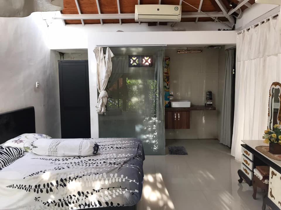 Villa dijual di Kerobokan Bali