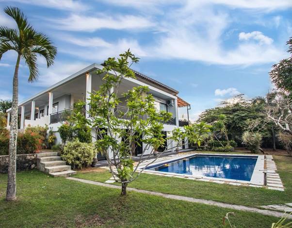 Villa dijual di Nusa Dua Bali