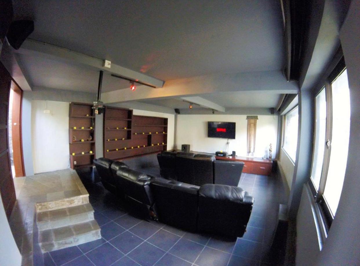 Villa dijual di Pererenan Bali