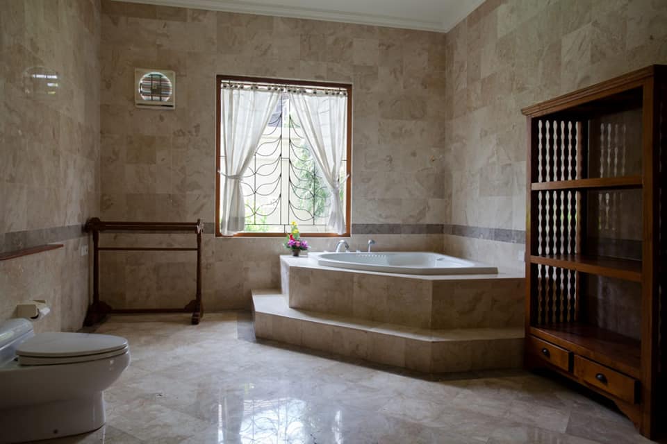 Villa dijual di Renon Bali