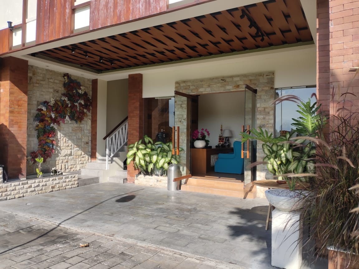 Villa dijual di Seminyak Bali