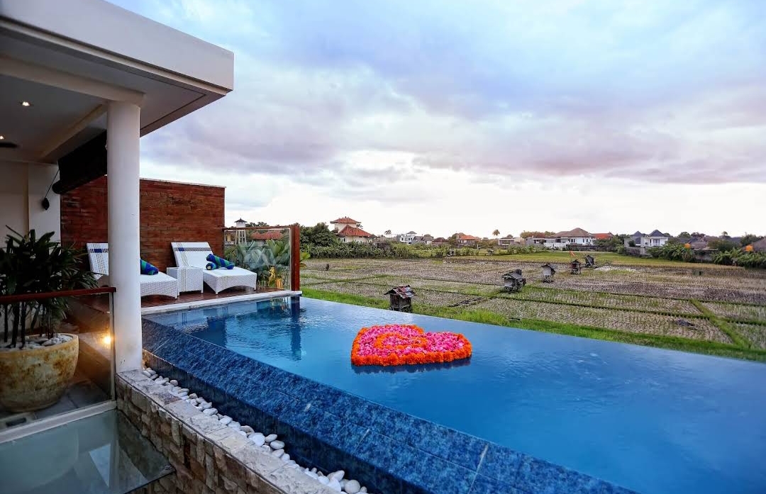 Villa dijual di Seminyak Bali