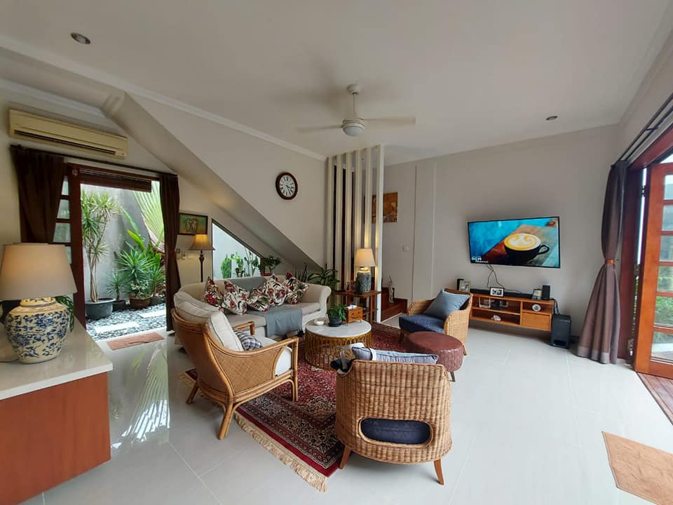 Villa dijual di Seminyak Bali