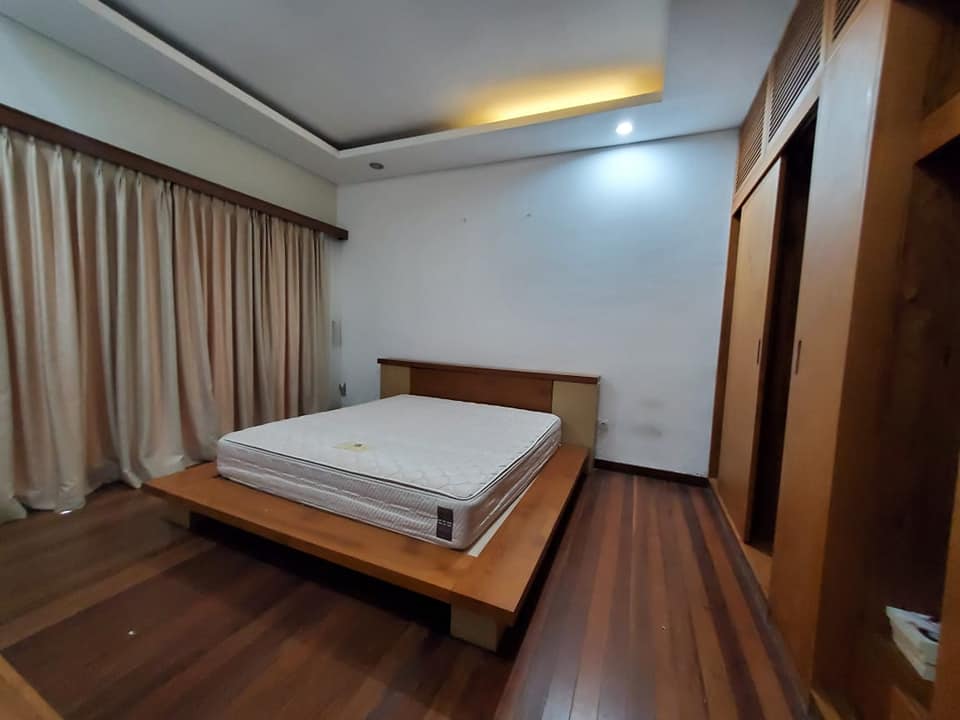 Villa dijual di Seminyak Bali