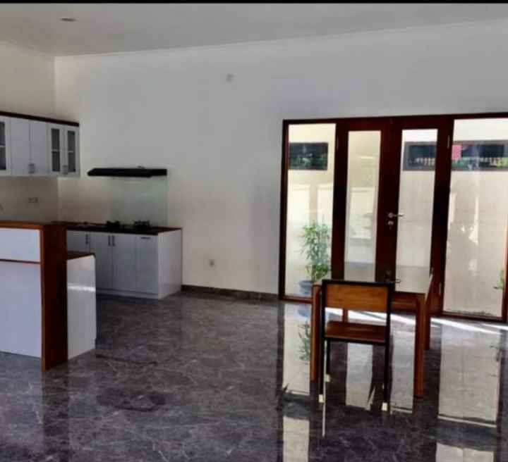 Villa dijual di Uluwatu Bali